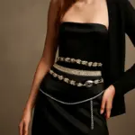 Cinture gioiello: perché sono l’accessorio strategico per look da sera e non solo